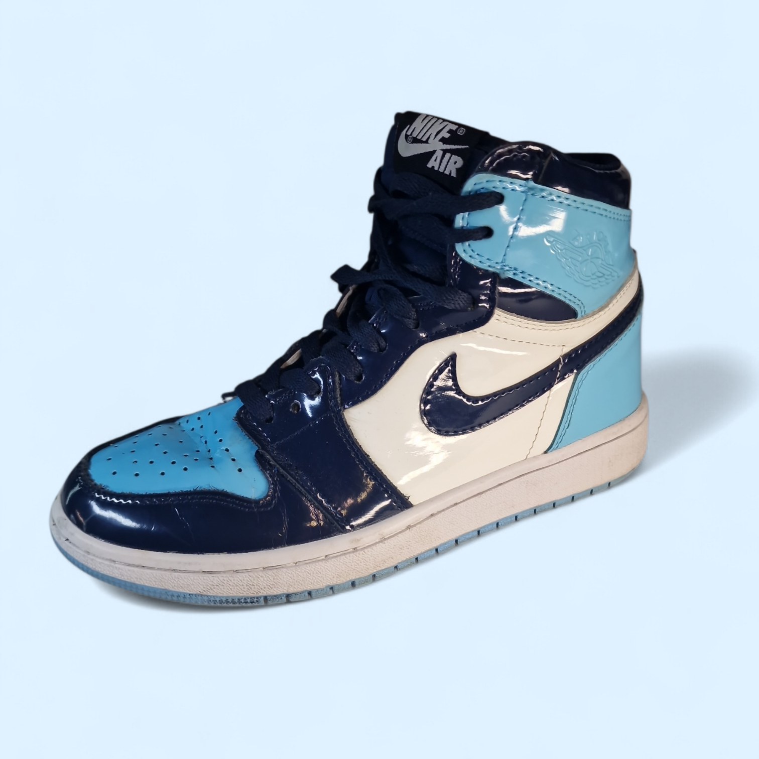 Nike Air Jordan 1 Retro High - Size 38
